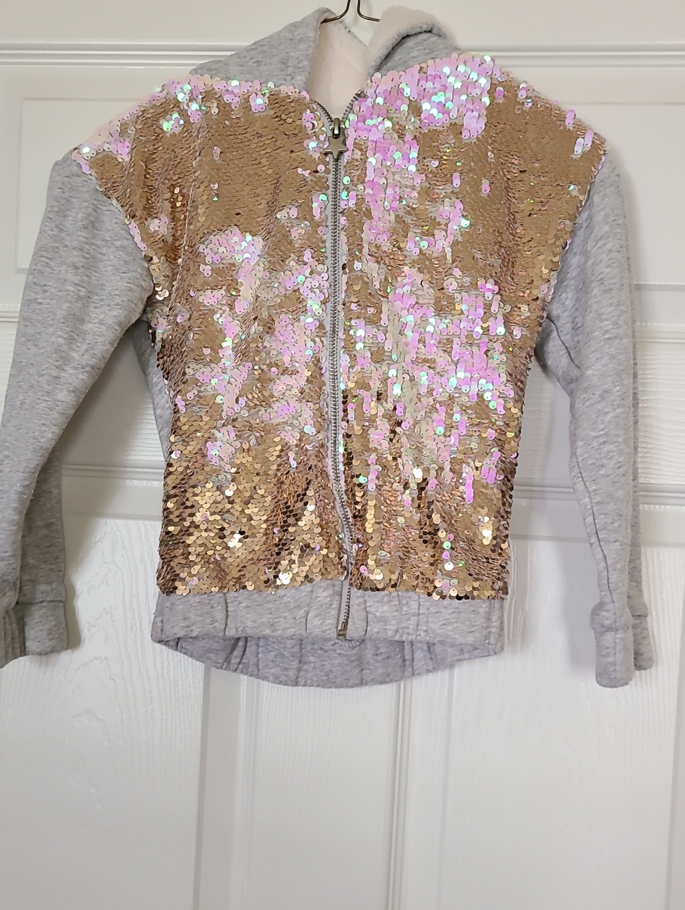 365 Kids by Garanimals Girls Gold Sequin Zip Hoodie with Gray Sleeves Size 6